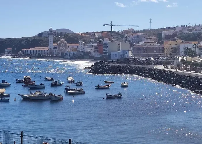Terraza Del Sol Con Piscina En