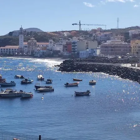 Terraza Del Sol Con Piscina En